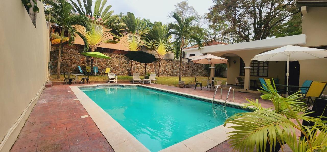 Camilas Hotel San Pedro Sula Kültér fotó