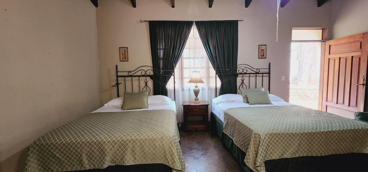 Camilas Hotel San Pedro Sula Kültér fotó