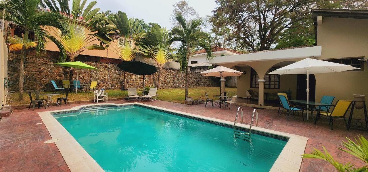 Camilas Hotel San Pedro Sula Kültér fotó