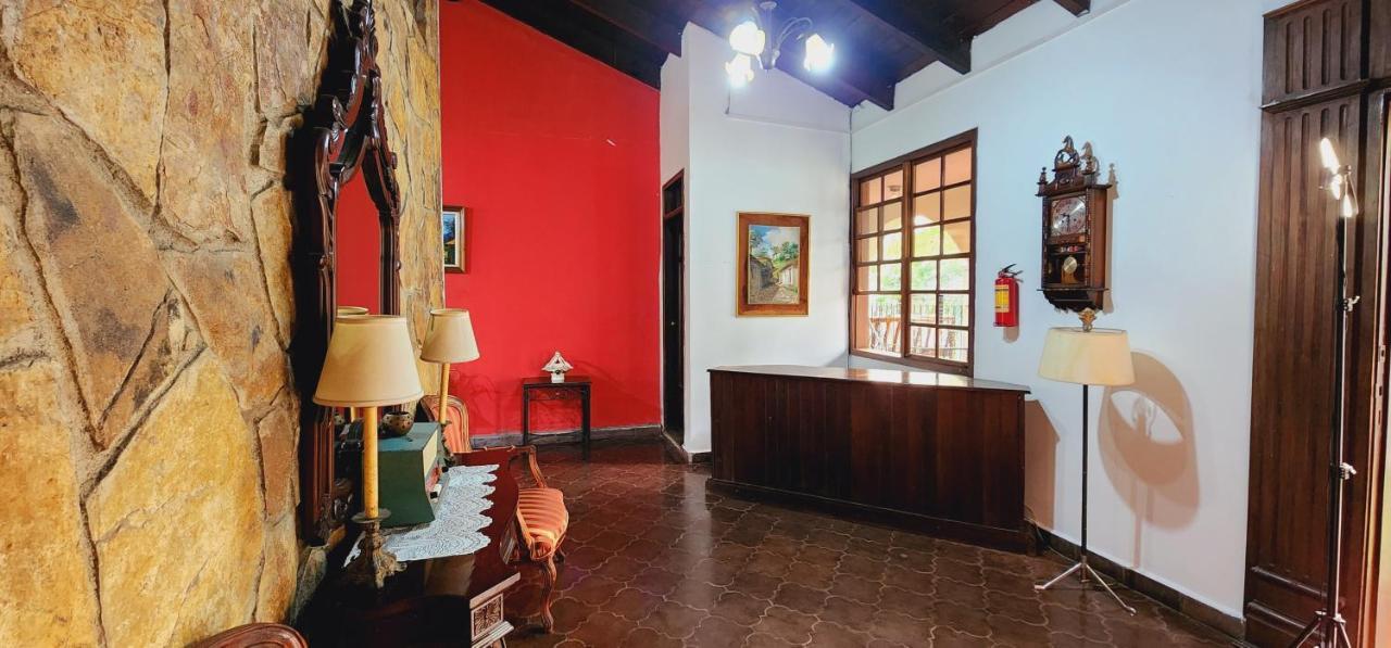 Camilas Hotel San Pedro Sula Kültér fotó