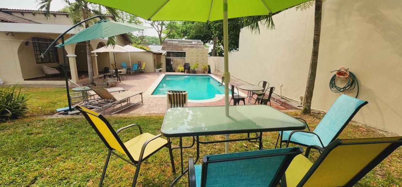 Camilas Hotel San Pedro Sula Kültér fotó