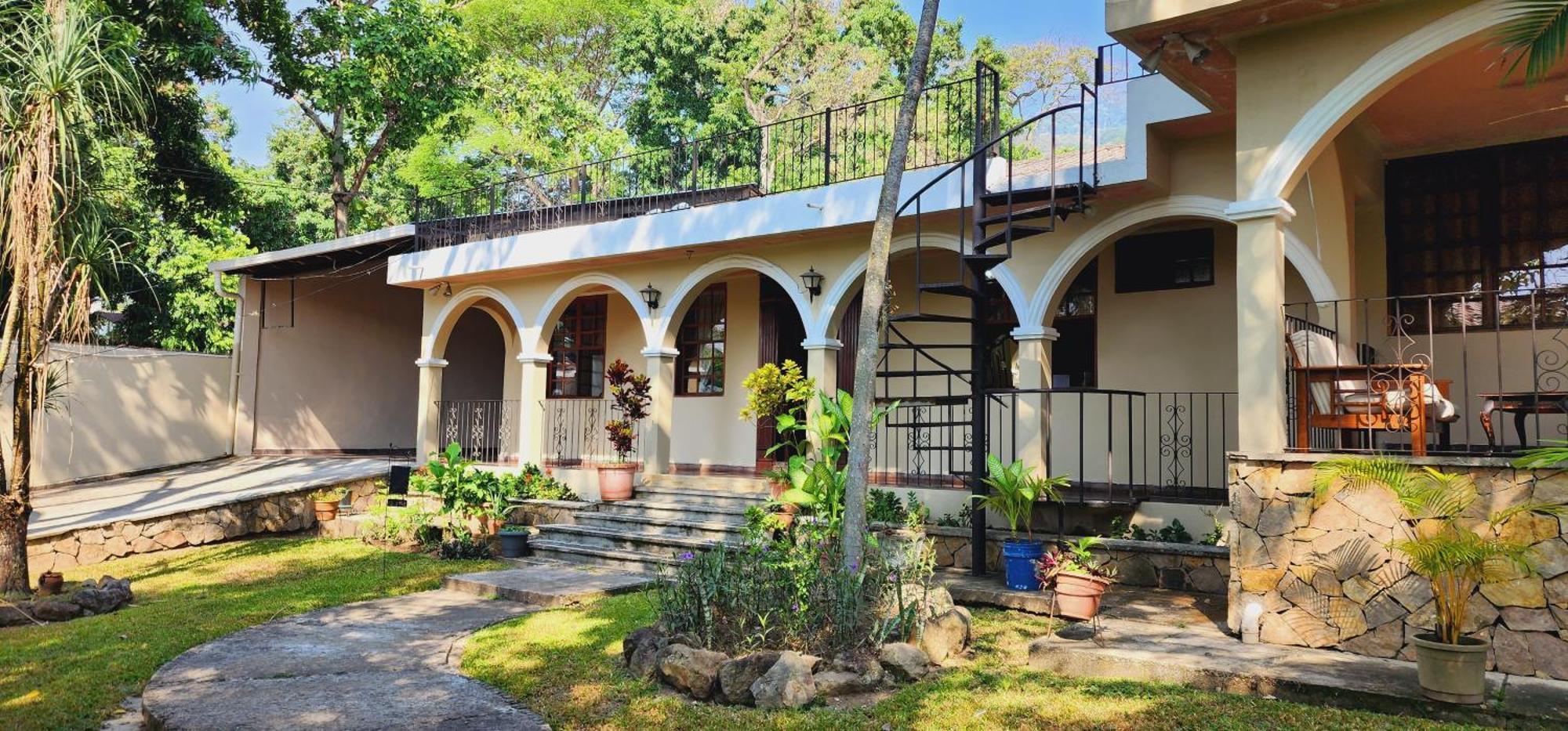 Camilas Hotel San Pedro Sula Kültér fotó